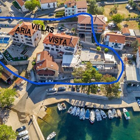 Villa Aria Малинска Екстериор снимка