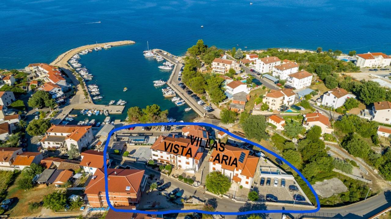 Villa Aria Малинска Екстериор снимка