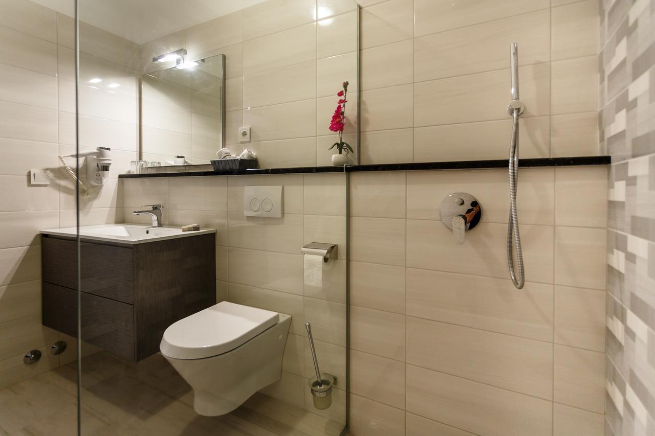 Villa Aria Малинска Екстериор снимка