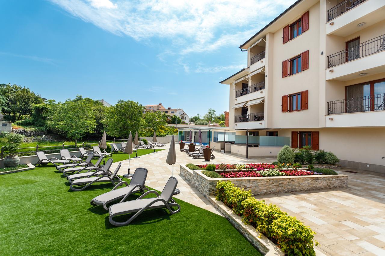 Villa Aria Малинска Екстериор снимка