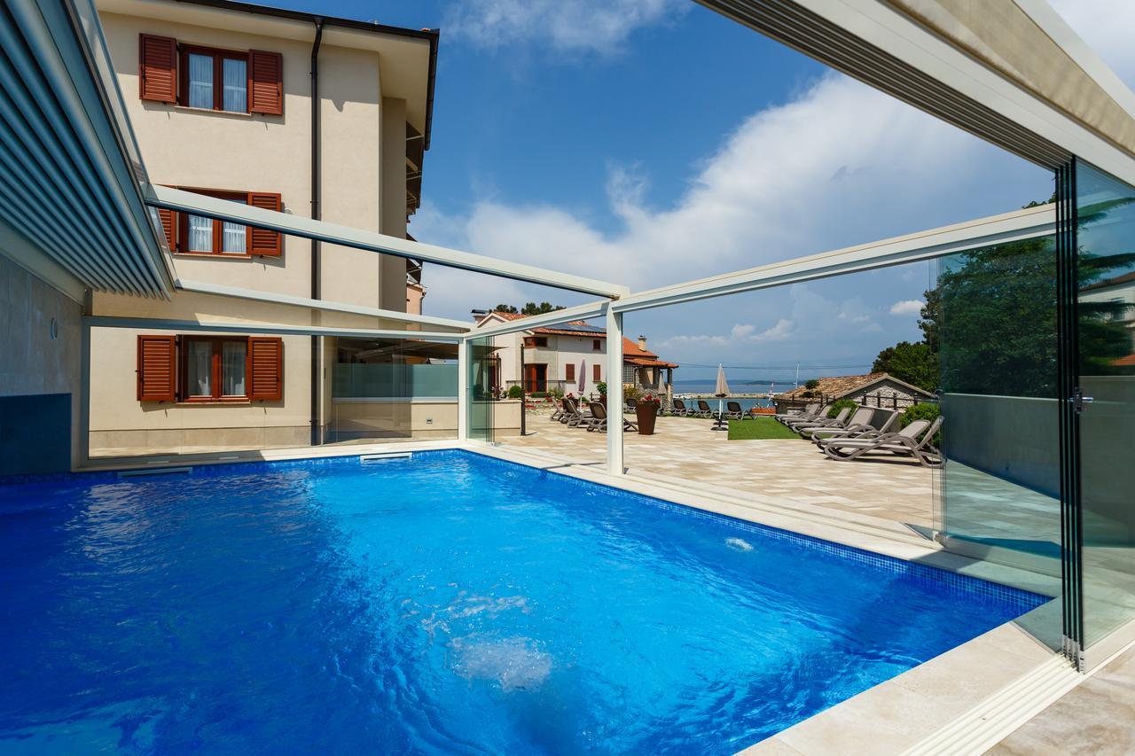 Villa Aria Малинска Екстериор снимка